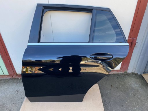 MERCEDES C W205 KOMBI complete door left rear part rear. 040 black