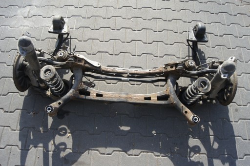 Задня балка підвіски пасат б8 універсал