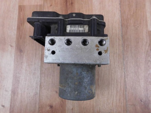 Toyota Auris e E150 Pompa ABS 0265950512 44540-12300