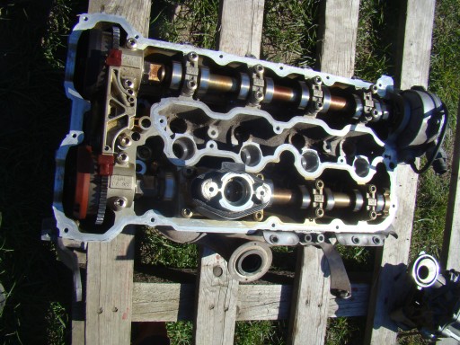 Права головка BMW e70 F01 F06 F07 F10 F13 N63B44a