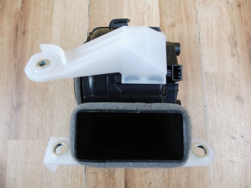 Toyota Corolla E21 Lüfter Kühler akumulatora baterii G9230-12020