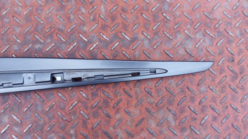 moulding door right right front TOYOTA YARIS III 17