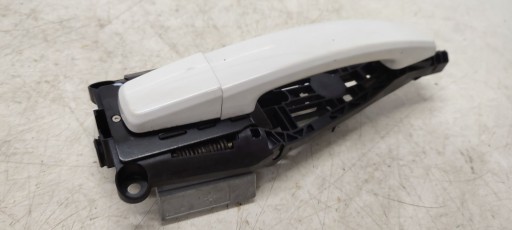 handle rear part rear left Opel Zafira C 40R