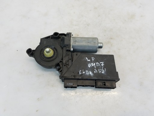 Мотор переднього скла audi a4 b7 cabrio 8h2959801d