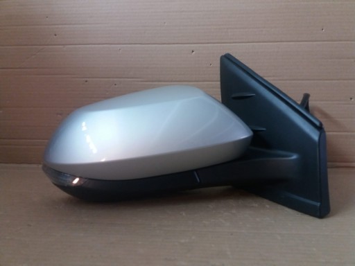 TOYOTA YARIS IV ПРАВИЙ СКЛАДНИЙ АСИСТЕНТ 9 PIN EU