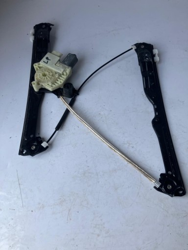 9678189880 - Стеклоподъемник левый передний peugeot 308 t9 9677734880