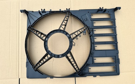 8645861 9897336 - Корпус вентилятора bmw f45 f46 f40 f44 f39 f48 mini f54 f55 f56 f57 f60