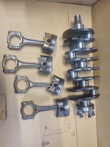 FIAT940B7000 - Fiat 1.4t 120км 940b7000 коленвал+поршни