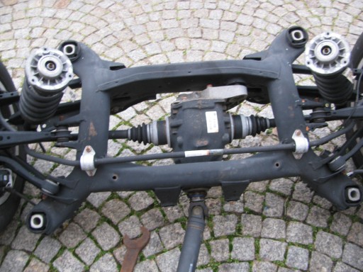 Задняя подвеска bmw x3 f25 2,o d в сборе.