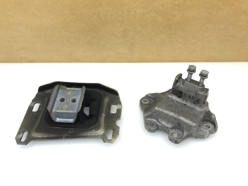 9807981780 9673768480 - C4 Пікассо II Лапа подушка кріплення коробки