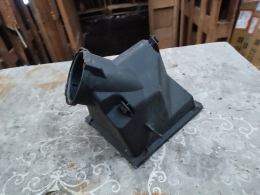 Abdeckung obudowy filter luft Audi A6 C5 077183J 058133843 077133837Q