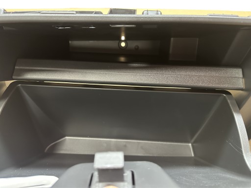 SEAT ARONA passenger compartment of the passenger 6F1857095G