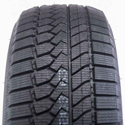 1 ЗИМНЯЯ ШИНА 275/45R21 Goodride SW628 110H XL