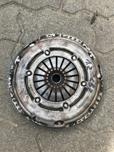 VW 1.2 TSI CBZ embrayage complets 03C141025J