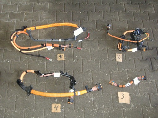 115129398R 296957531R - Жгут проводов smart 453 twingo iii, кабель аккумулятора