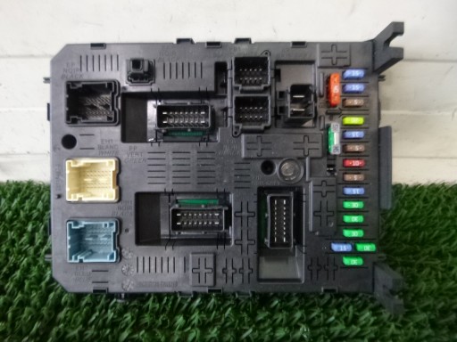 CITROEN C5 III модуль коробки BSI 9664059080