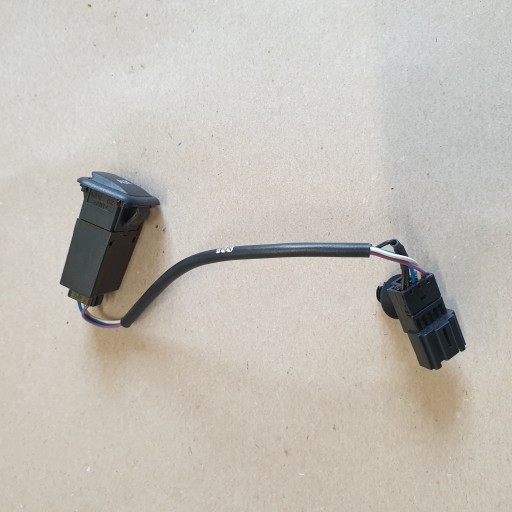 adapter AUX connecting spoiler OPRAWA AUDI A6 C7 4G 8R0973705 OE EU