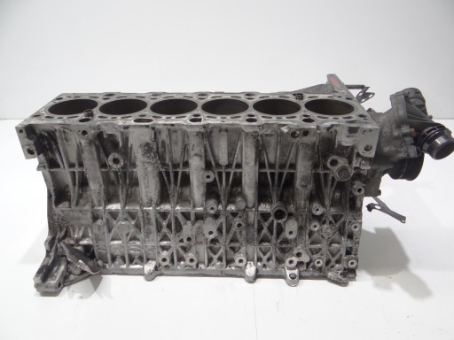 BLOK of the engine BMW E60 306D3 7792822