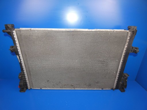 MERCEDES B W246 A W176 CLA W117 1.8 2.2 CDI chladič vody