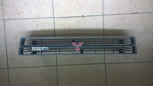 maska MITSUBISHI MITSUBISHI