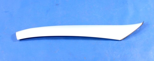 A2306900439 A2306900439 - Крышка стойки передняя правая MERCEDES SL R230 03R 762