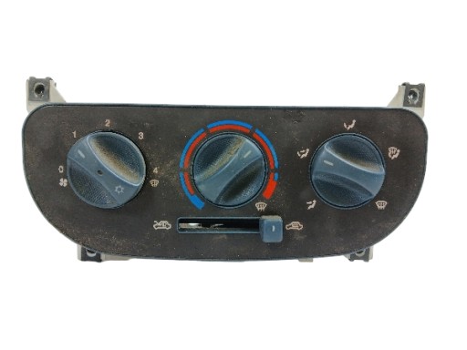 FIAT DOBLO et LIFT PANEL KLIMATYZAJCI alimentation d'air