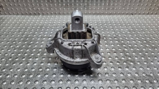 engine mount left 6785601 BMW F10 F11 2.0 D