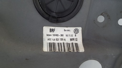 window regulator right front 1J4837730AE VW Golf IV