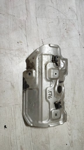 Mercedes-Benz A-classa W176 17r. 1.5cdi Couverture tablier moteur termiczna rury wydechowej