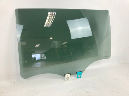 Chrysler Pacifica 2018 window rear door sliding left rear part