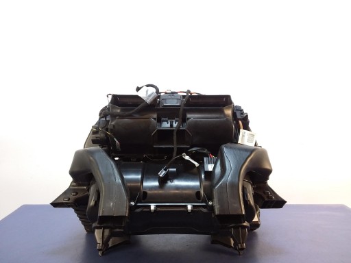 BMW 5 E60 E61 обогреватель 9134987