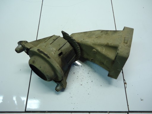 MERCEDES C W204 1.8 K 1.8K 271.910 supporto Supporti motore usato A2712231804