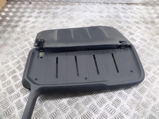 MERCEDES W907 W910 visor plato cover right A9106902100