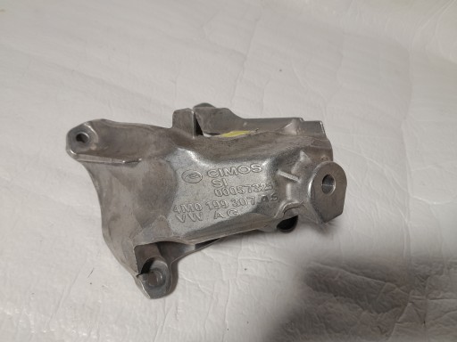 AUDI A4 B9 holder holder of the engine 4M0199307AS