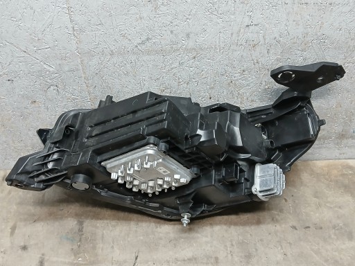 light front right OPEL CORSA F FULL LED 39162659