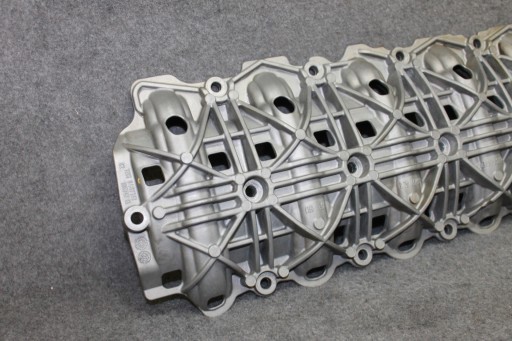 BMW G20 G30 G11 G14 G05 G07 4.0i B58B30C cover FALI oil - 8487141