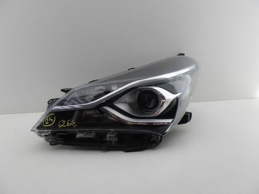 TOYOTA YARIS III 3 LIFT 17- without LED light front left