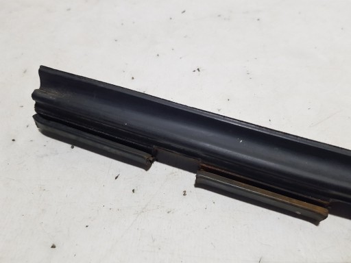 gasket windows right rear part MERCEDES SL R230 W230 2306730265