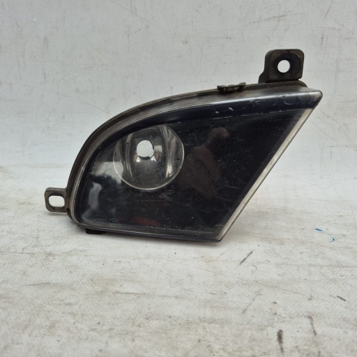 BMW 5 E60 E61 Feux antibrouillard Gauche Avant Avant 7177711