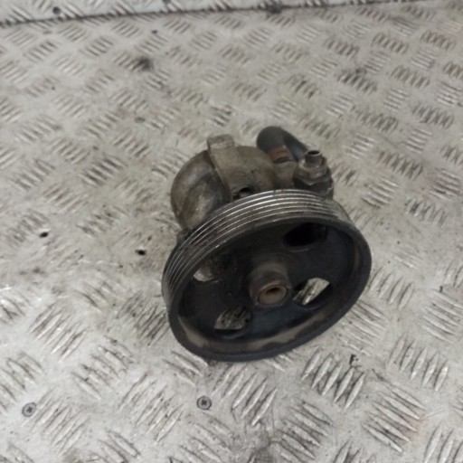 servo pump RENAULT LAGUNA 2 20092070-EA