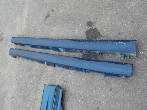 moulding threshold left toyota avensis T25 kombi