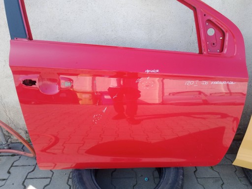 HYUNDAI I20 door right front 2013R