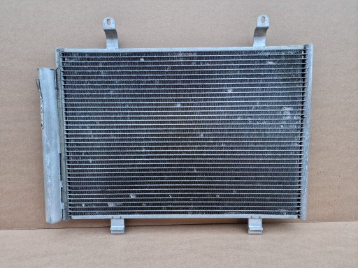 9972 9531068L00 - РАДИАТОР КОНДИЦИОНЕРА SUZUKI SWIFT IV 2010-2017