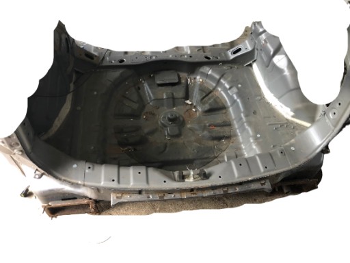 ЗАДНІЙ РЕМІНЬ ВАННА ПІДЛОГА KIA SPORTAGE III 3