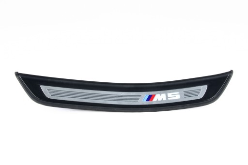 BMW M5 F90 G30 moulding threshold right rear part 8061072