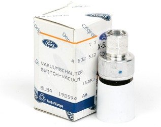 8L84-19D594-AA - ДАТЧИК ДАВЛЕНИЯ СИСТЕМЫ КОНДИЦИОНИРОВАНИЯ ВОЗДУХА KA MONDEO