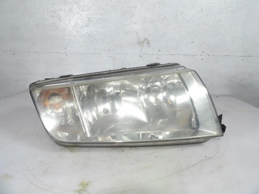 SKODA FABIA and REFLEKTOR right 246366
