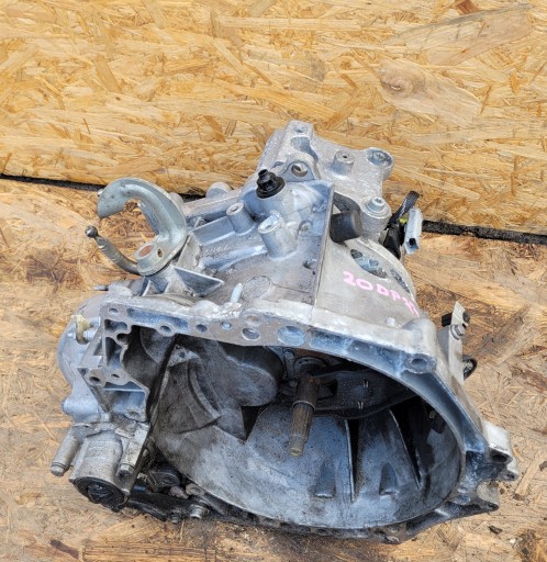 Getriebe MANUAL 1.6 20DP77 208 und