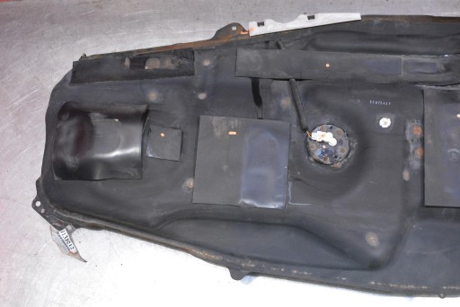spremnik rezervoar goriva TOYOTA RAV4 3 III 2.2 D-4D 150 KM 2-LIFT 10-13
