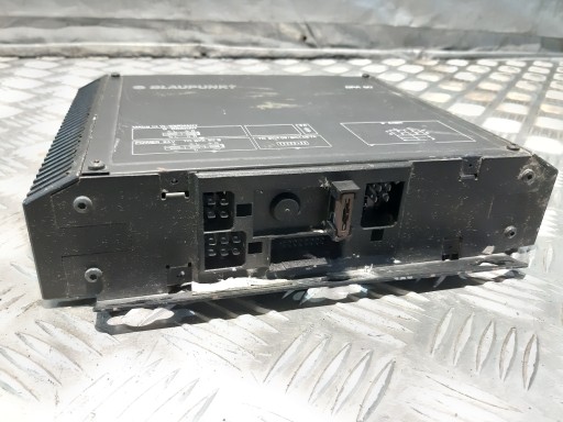 amplifier AUDIO BLAUPUNKT BPA 80 24V 7 607 808 010